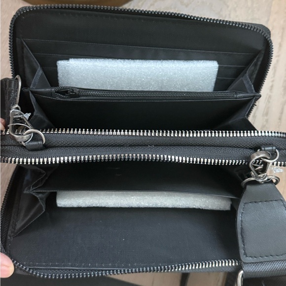 Ed Hardy cheetah skull wallet, wristlet Crossbody bag clutch NWT - Picture 4 of 16